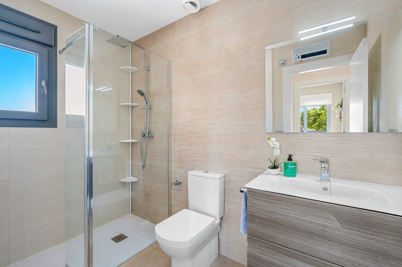 3 chambre Maison de Ville à vendre à Formentera del Segura avec piscine - 339 000 € (Ref: 9518033)