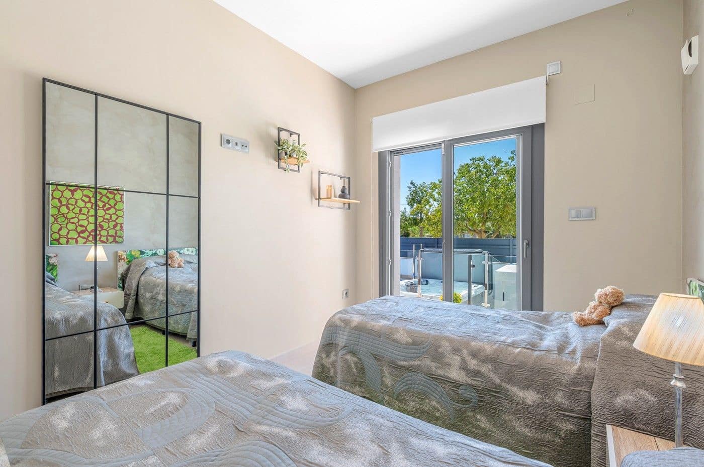 3 bedroom Townhouse for sale in Formentera del Segura - € 339,000 (Ref: 9518033)