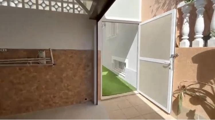 5 bedroom Villa for sale in Bolnuevo - € 410,000 (Ref: 9518035)