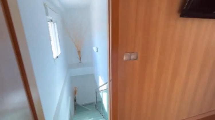 5 bedroom Villa for sale in Bolnuevo - € 410,000 (Ref: 9518035)