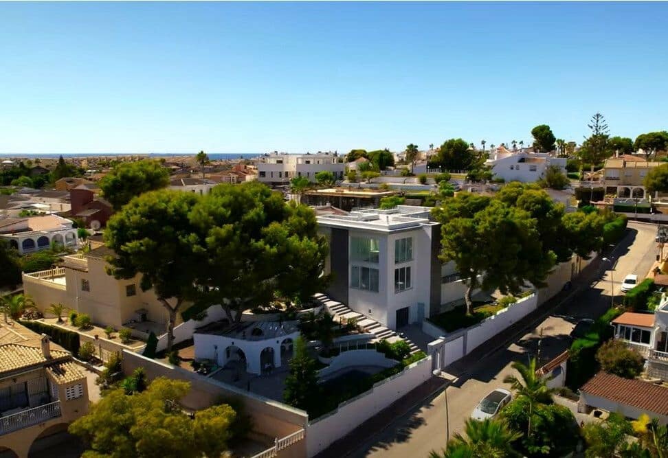 6 quarto Moradia para venda em Orihuela Costa - 980 000 € (Ref: 9518039)