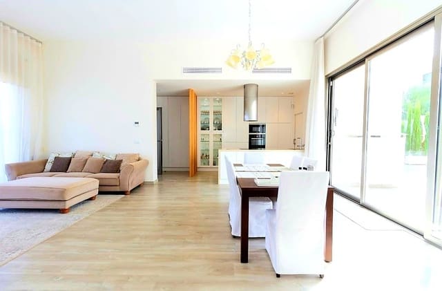 3 bedroom Bungalow for sale in Benijófar - € 539,000 (Ref: 9518041)