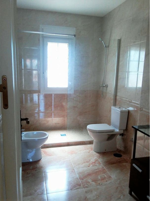 Chalet de 4 habitaciones en Cabo Roig en venta - 910.000 € (Ref: 9518042)