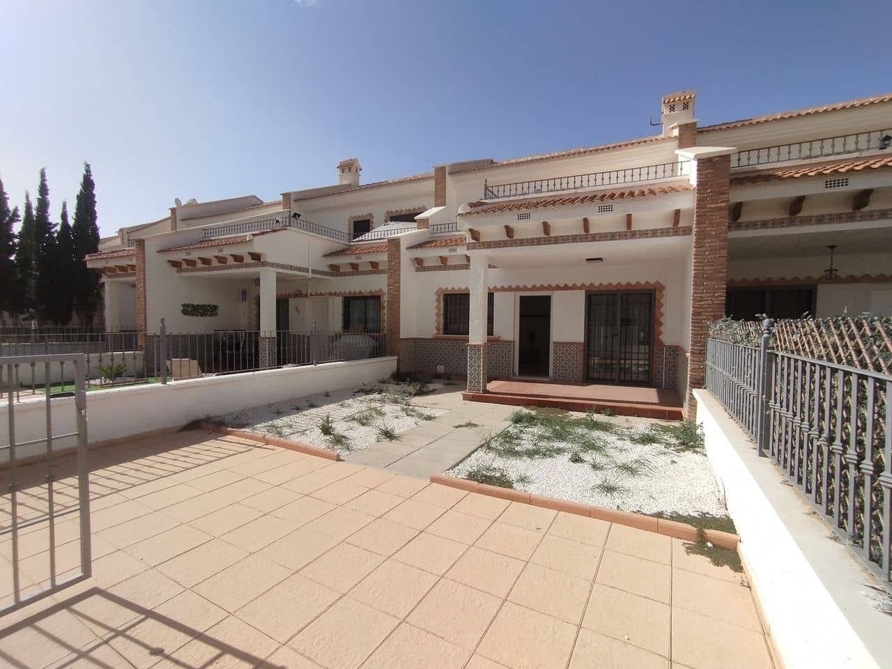 3 bedroom Townhouse for sale in San Miguel de Salinas with garage - € 229,000 (Ref: 9519248)