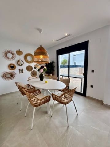 Chalet de 2 habitaciones en Benejúzar en venta - 429.500 € (Ref: 9520914)