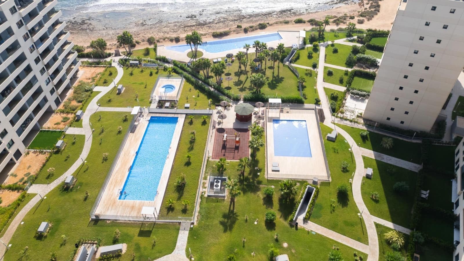 2 sypialnia Apartament na sprzedaż w Orihuela Costa z basenem - 559 000 € (Ref: 9521401)