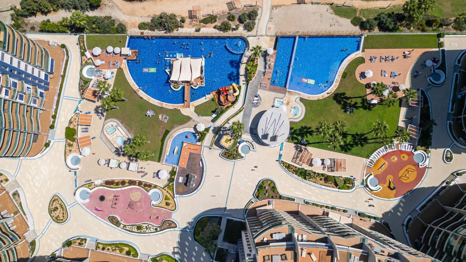 3 chambre Penthouse à vendre à Punta Prima avec piscine - 810 000 € (Ref: 9521402)