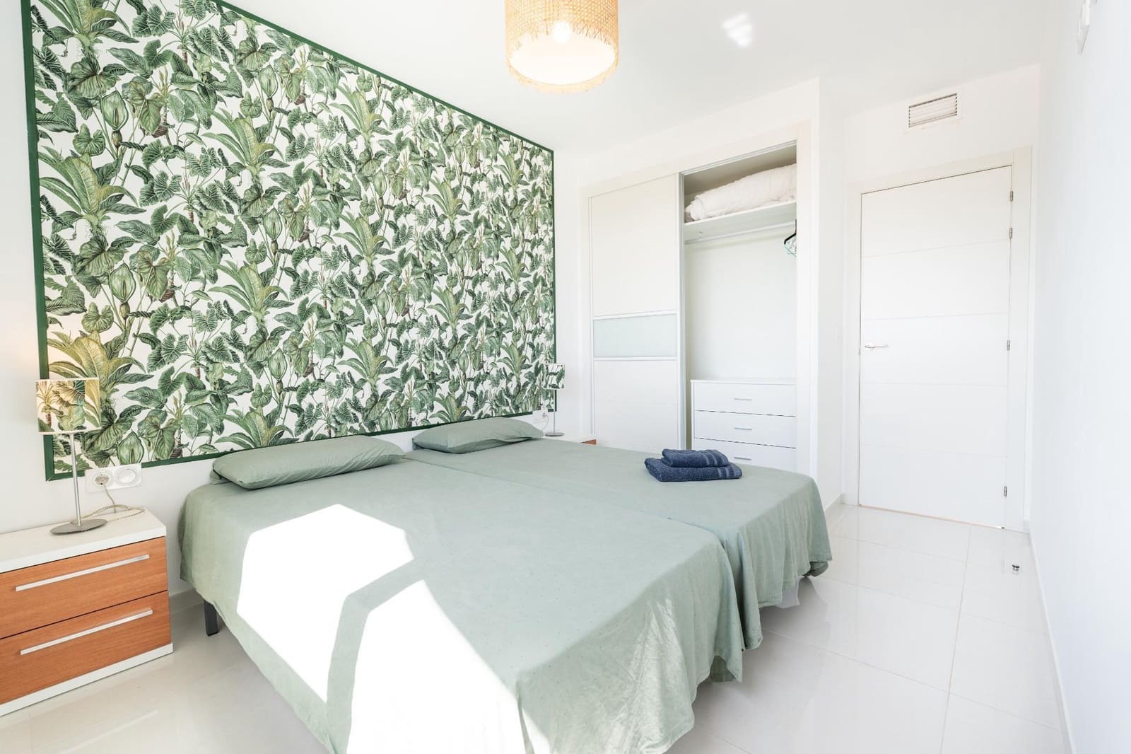 3 chambre Penthouse à vendre à Punta Prima avec piscine - 810 000 € (Ref: 9521402)