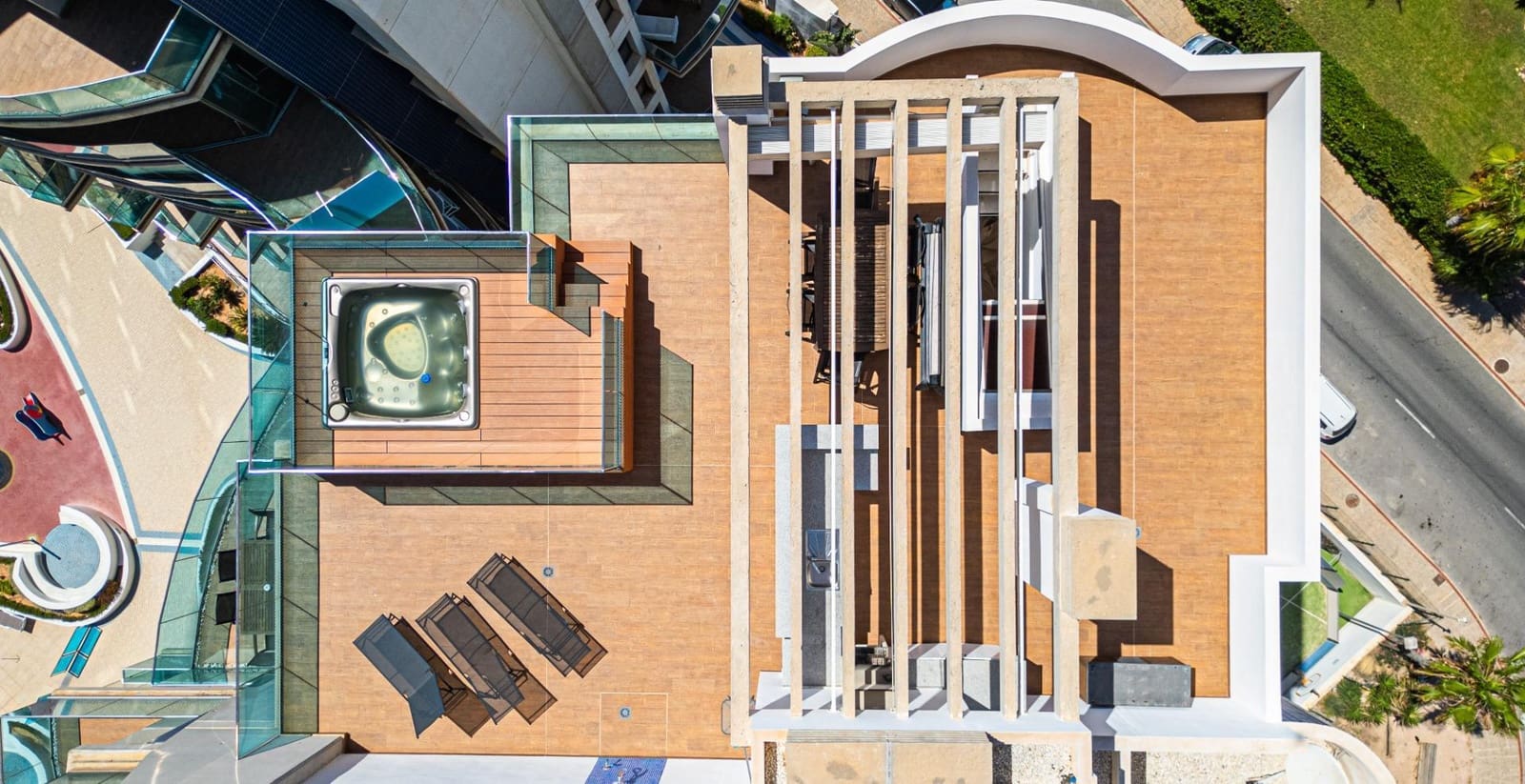 3 chambre Penthouse à vendre à Punta Prima avec piscine - 810 000 € (Ref: 9521402)