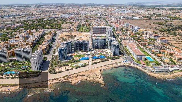 3 makuuhuone Kattohuoneisto myytävänä paikassa Punta Prima, Torrevieja mukana uima-altaan - 810 000 € (Ref: 9521402)