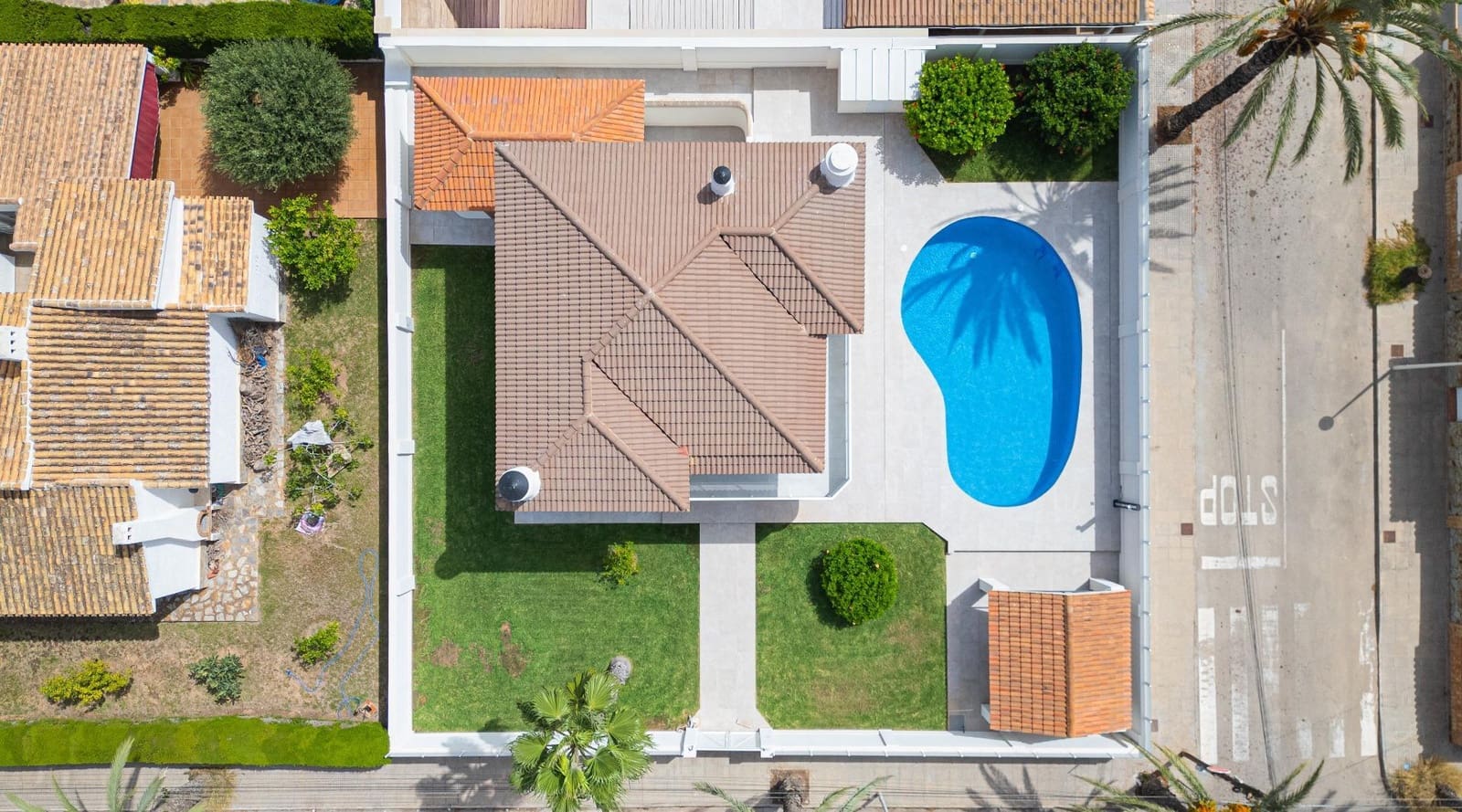 3 sypialnia Willa na sprzedaż w Cabo Roig z basenem - 1 400 000 € (Ref: 9521403)