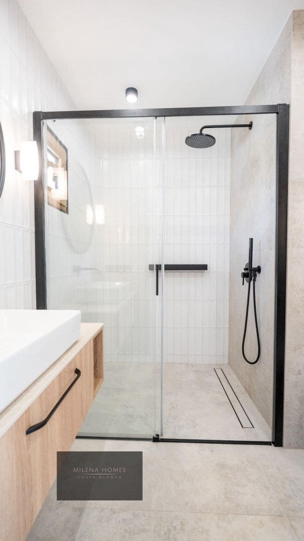 3 makuuhuone Huvila myytävänä paikassa Cabo Roig mukana uima-altaan - 1 400 000 € (Ref: 9521403)