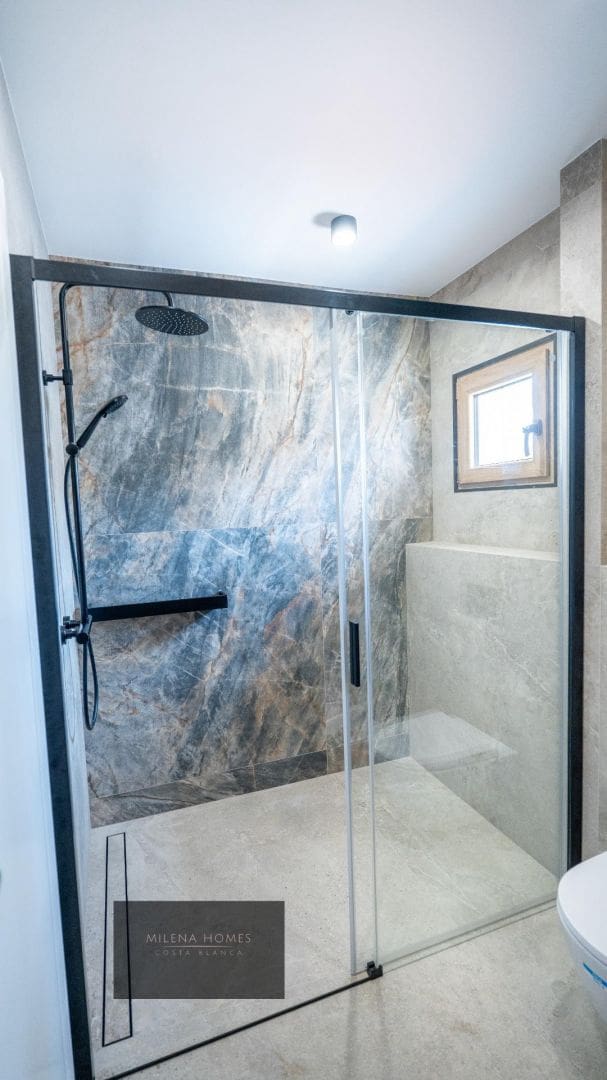 3 makuuhuone Huvila myytävänä paikassa Cabo Roig mukana uima-altaan - 1 400 000 € (Ref: 9521403)