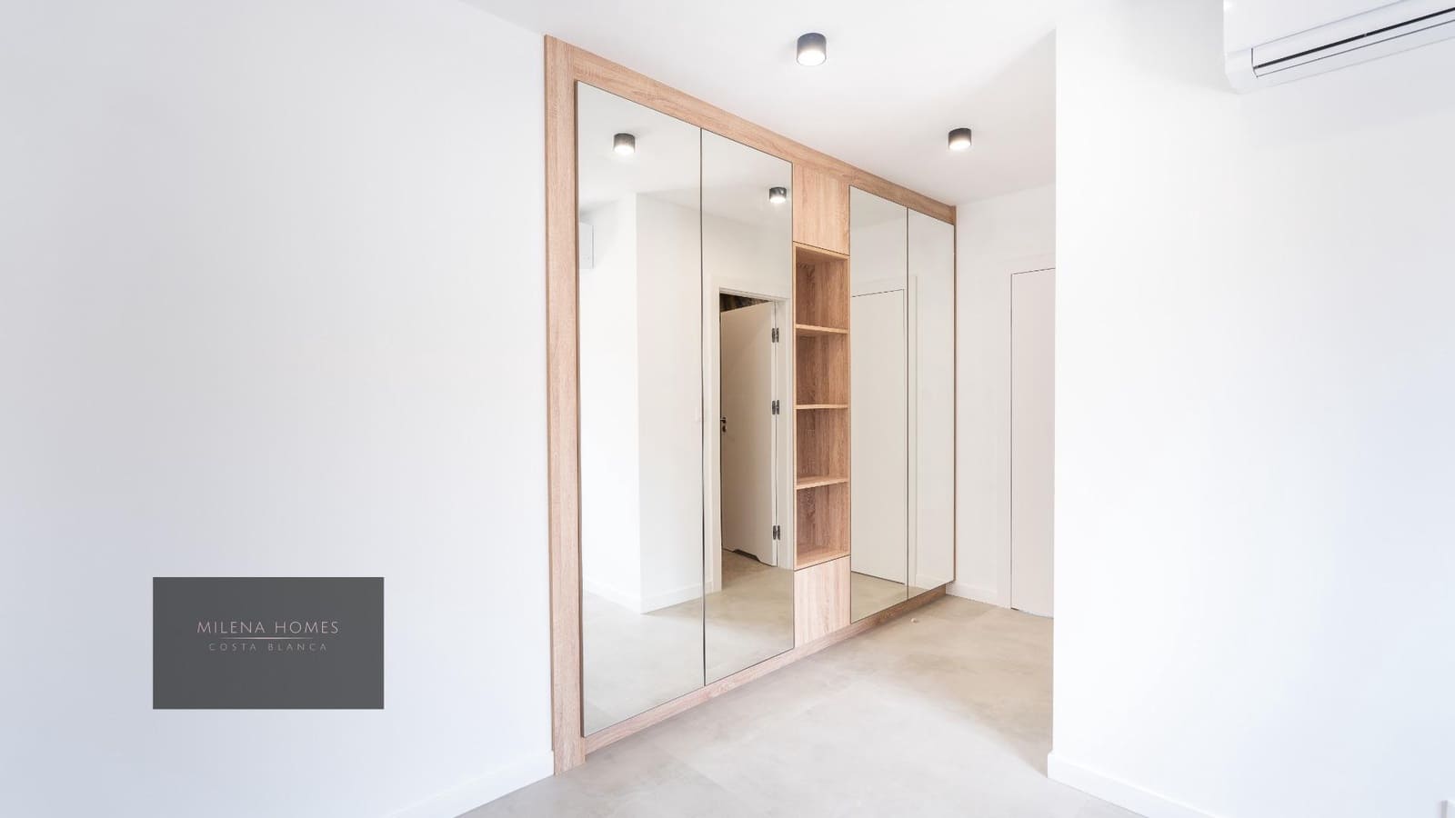 3 makuuhuone Huvila myytävänä paikassa Cabo Roig mukana uima-altaan - 1 400 000 € (Ref: 9521403)