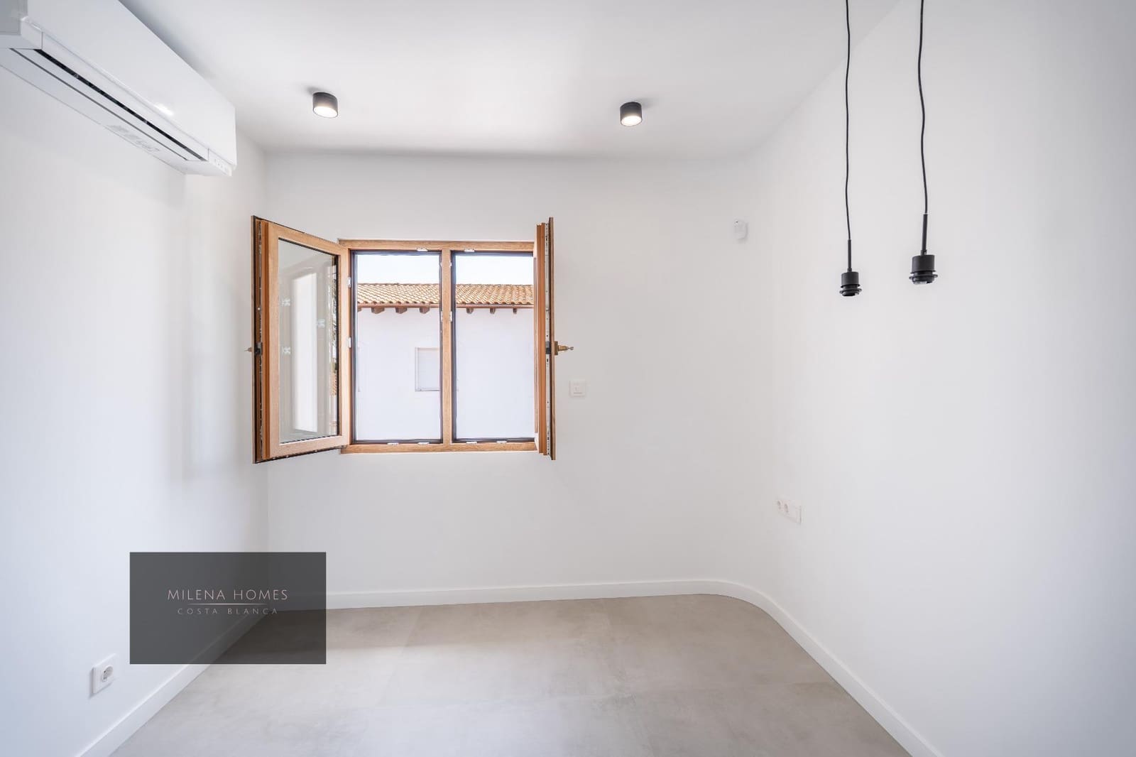 3 makuuhuone Huvila myytävänä paikassa Cabo Roig mukana uima-altaan - 1 400 000 € (Ref: 9521403)