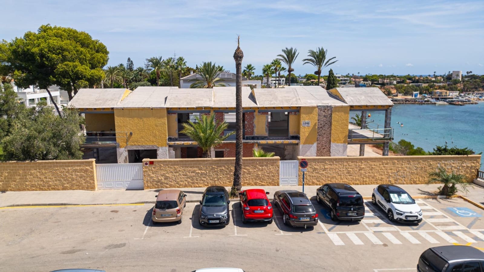 8 sypialnia Willa na sprzedaż w Cabo Roig - 2 400 000 € (Ref: 9521404)