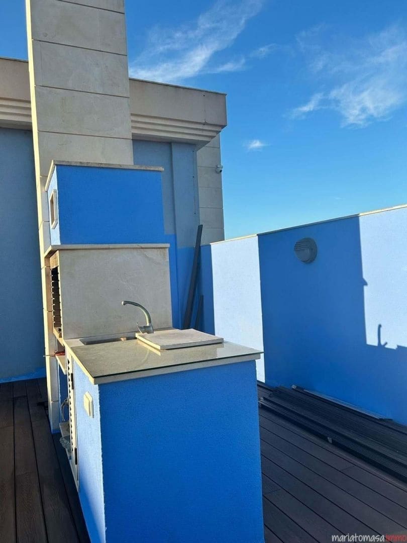 2 quarto Penthouse para venda em La Mata com piscina - 330 000 € (Ref: 9527896)