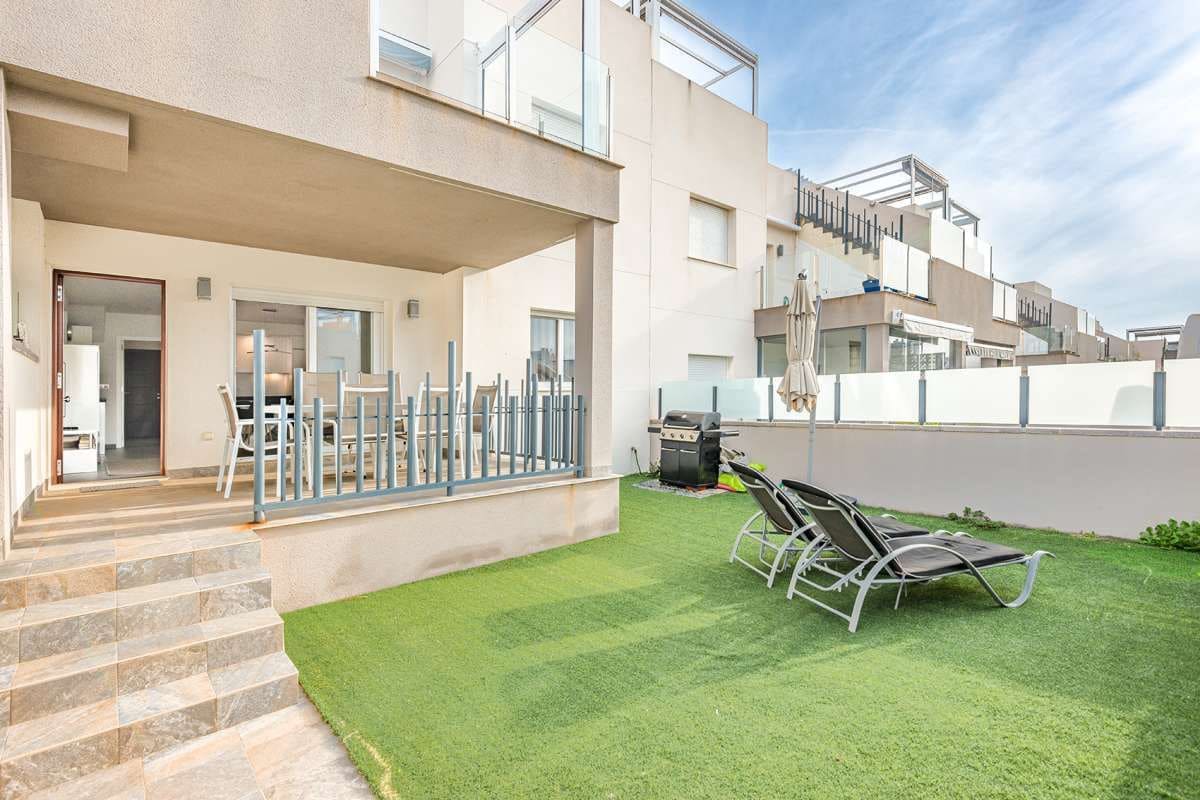 3 camera da letto Bungalow in vendita in Torrevieja - 269.000 € (Rif: 9530851)