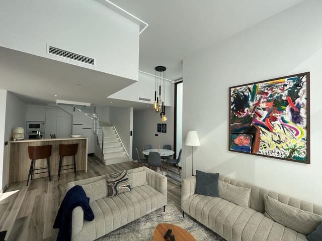 3 quarto Moradia para venda em La Siesta, Torrevieja - 509 000 € (Ref: 9530860)