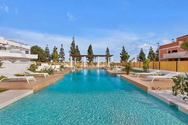 3 Zimmer Bungalow zu verkaufen in Los Alcázares mit Pool - 359.900 € (Ref: 9530865)