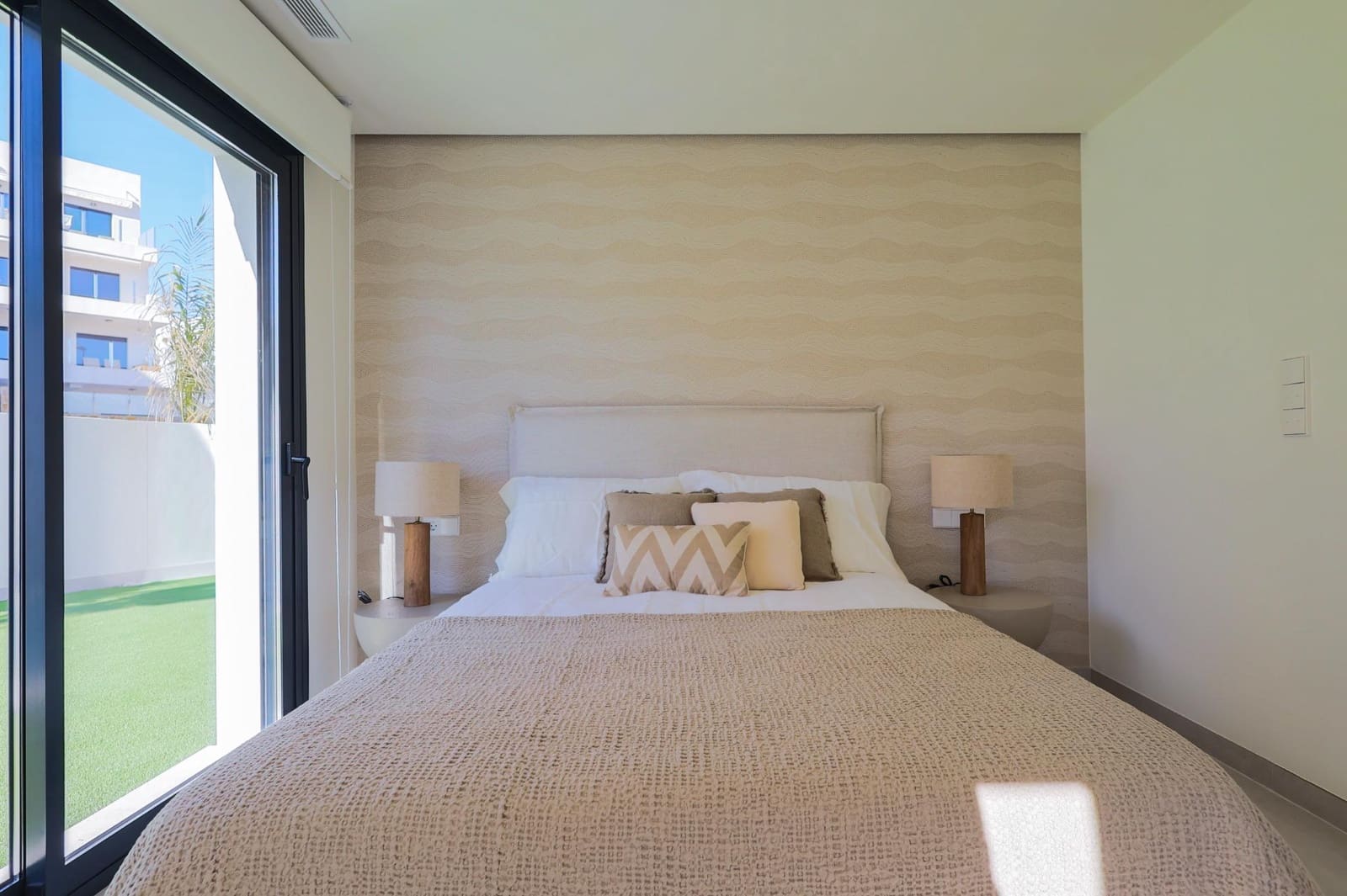 3 slaapkamer Villa te koop in Campoamor met zwembad - € 590.000 (Ref: 9533983)