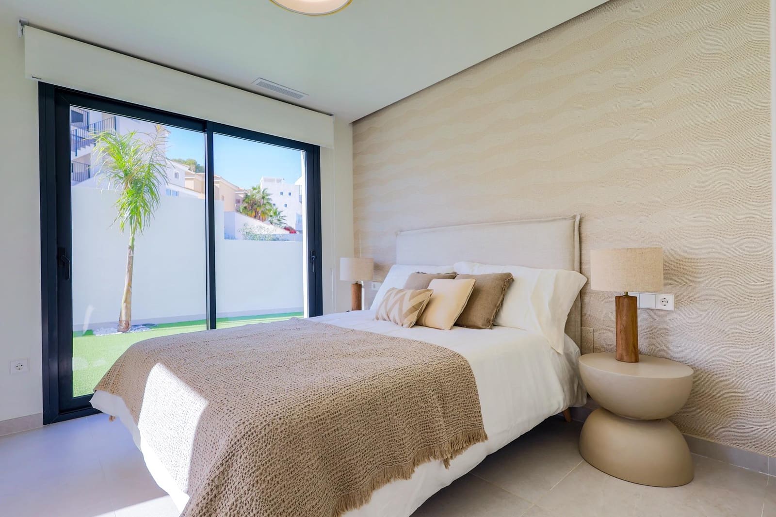 3 slaapkamer Villa te koop in Campoamor met zwembad - € 590.000 (Ref: 9533983)