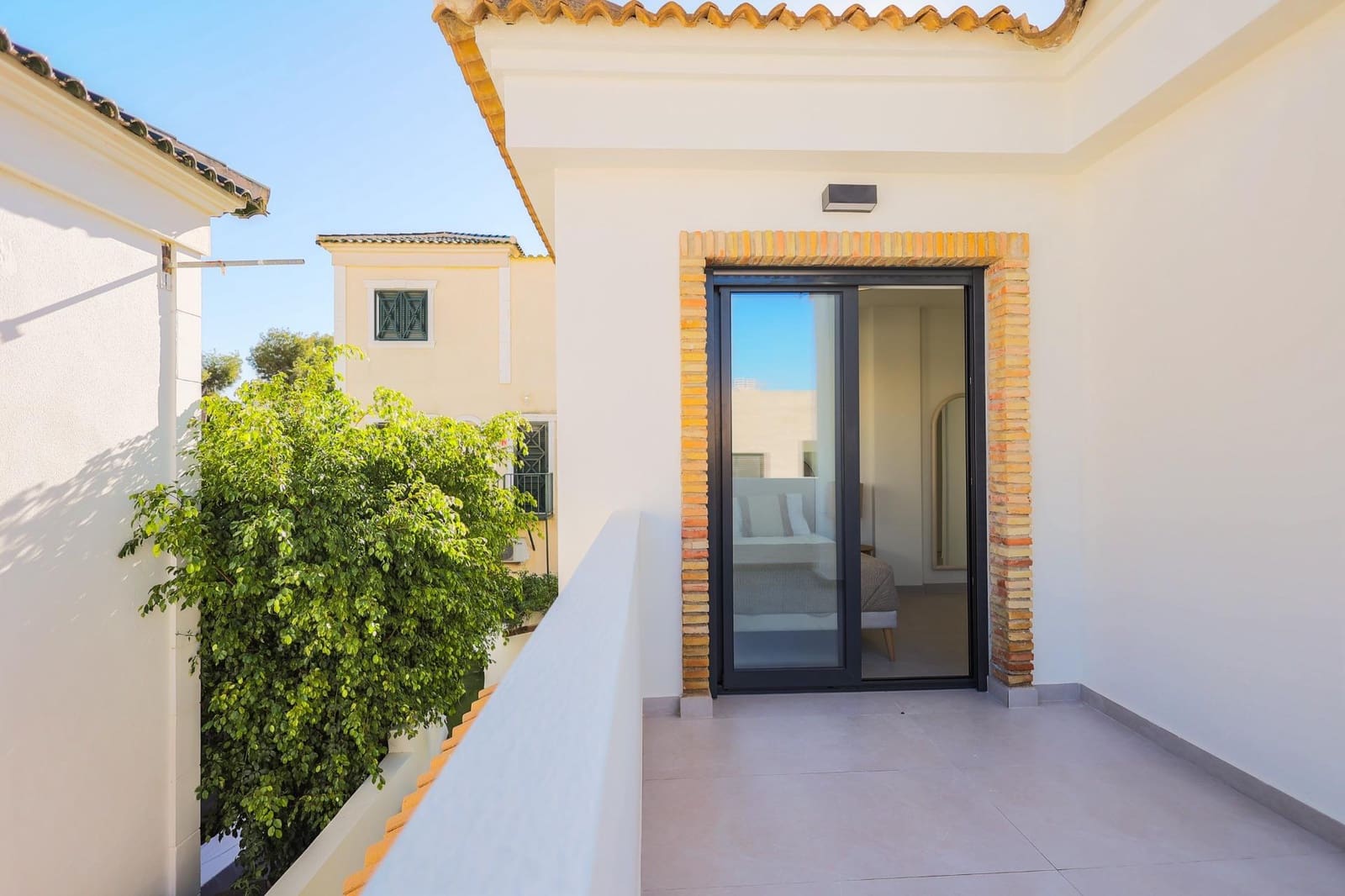 3 slaapkamer Villa te koop in Campoamor met zwembad - € 590.000 (Ref: 9533983)