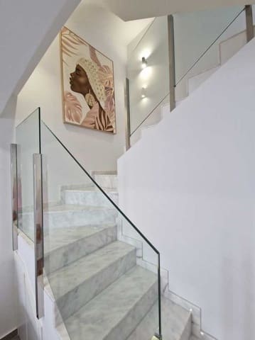 3 slaapkamer Rijtjeshuis te koop in Guardamar del Segura - € 375.000 (Ref: 9534000)