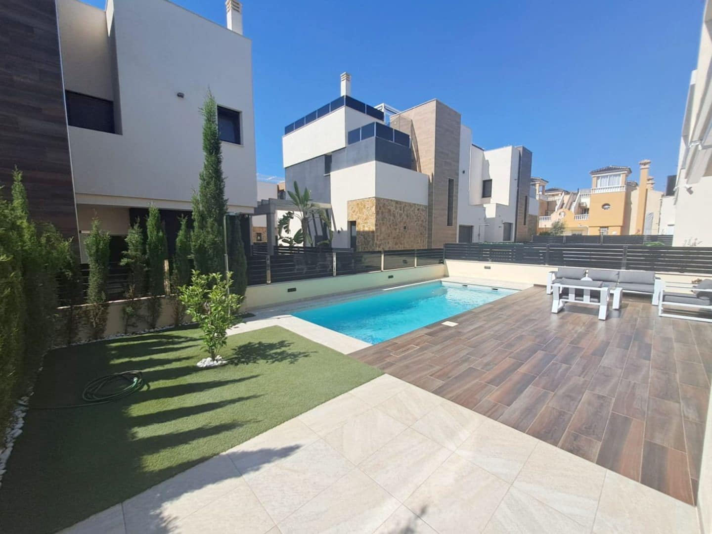 3 quarto Moradia para venda em Orihuela Costa - 499 999 € (Ref: 9536112)