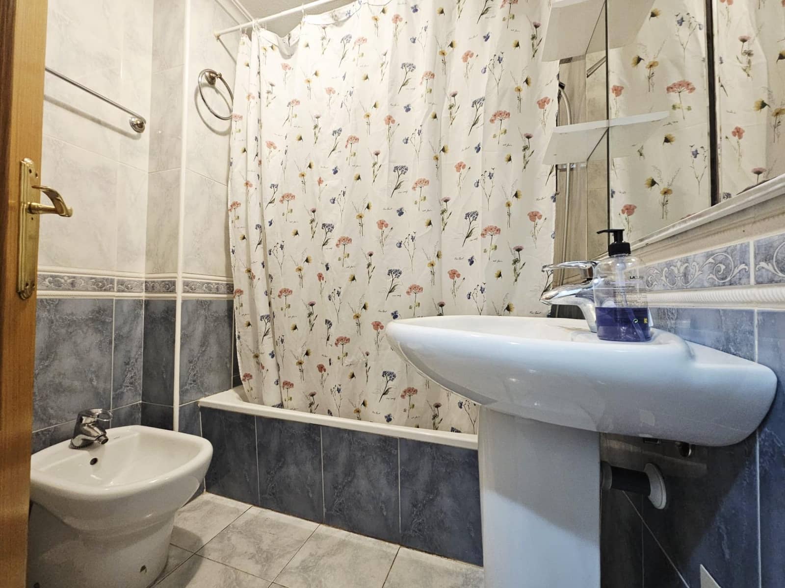 Apartamento de 3 habitaciones en Torrevieja en venta - 225.000 € (Ref: 9536120)