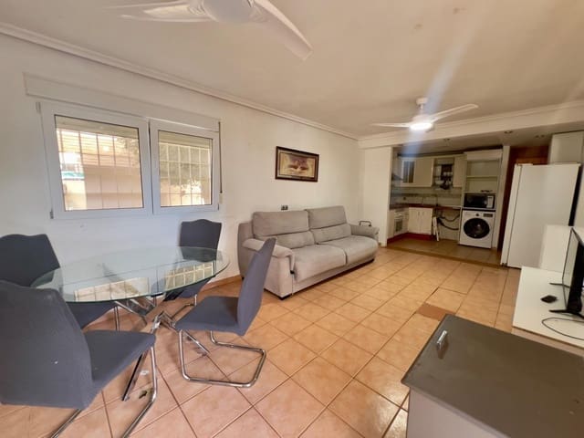 Bungalow de 4 habitaciones en Torreblanca, Torrevieja en venta con piscina - 195.000 € (Ref: 9536821)