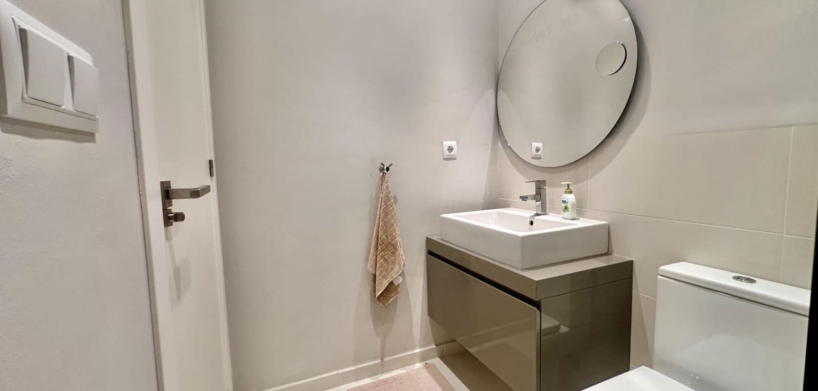 2 makuuhuone Huoneisto myytävänä paikassa Orihuela Costa mukana uima-altaan - 255 000 € (Ref: 9541667)