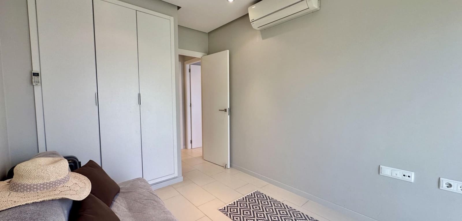 2 makuuhuone Huoneisto myytävänä paikassa Orihuela Costa mukana uima-altaan - 255 000 € (Ref: 9541667)