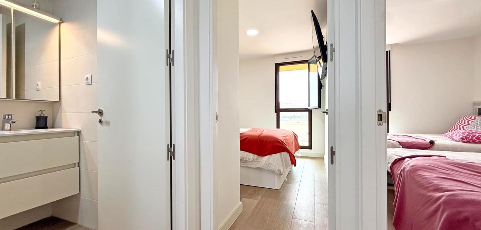 Apartamento de 3 habitaciones en Playa Paraiso en venta con piscina garaje - 399.500 € (Ref: 9541668)