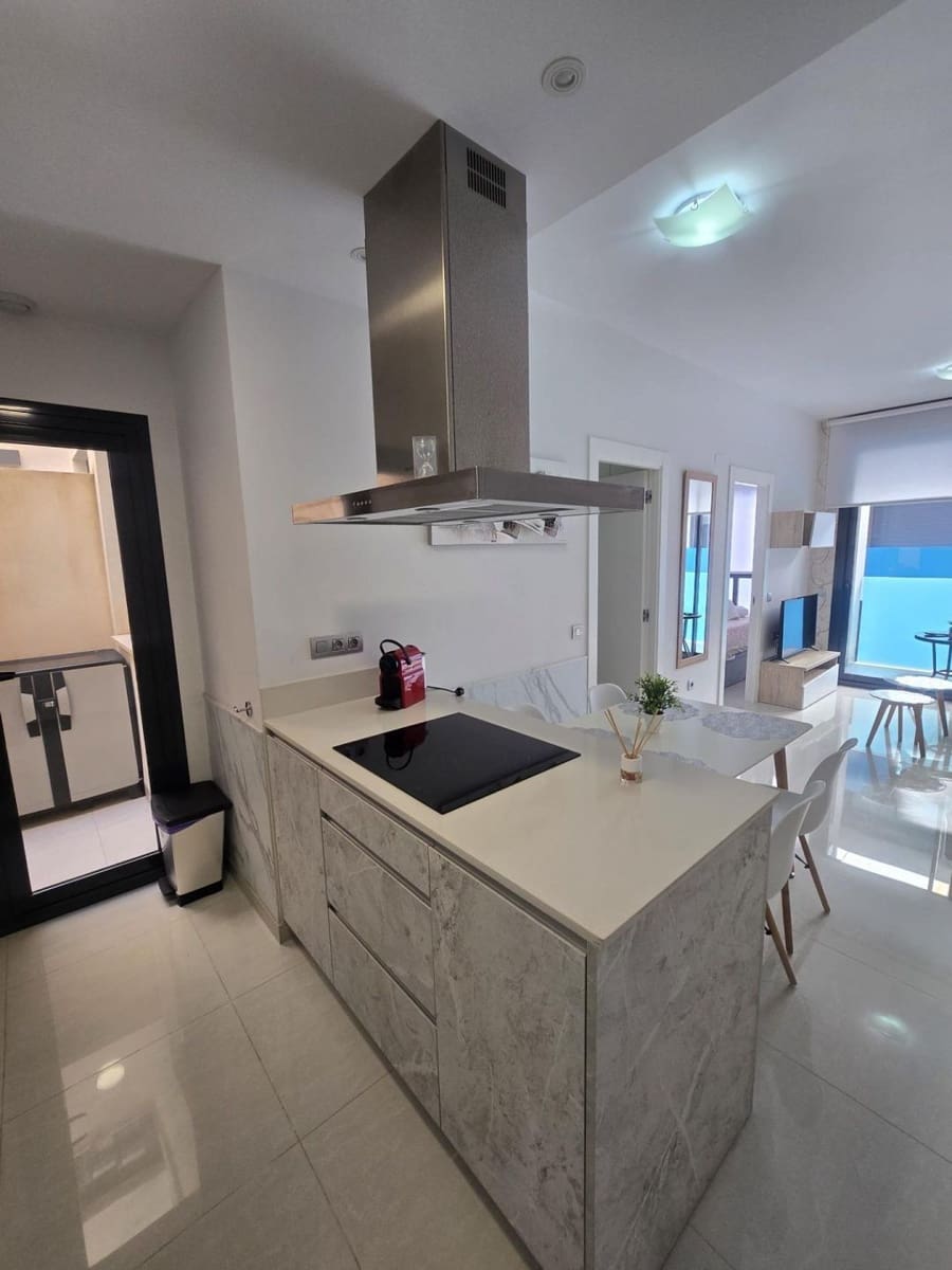 2 soveværelse Lejlighed til salg i Torrevieja - € 199.900 (Ref: 9541669)