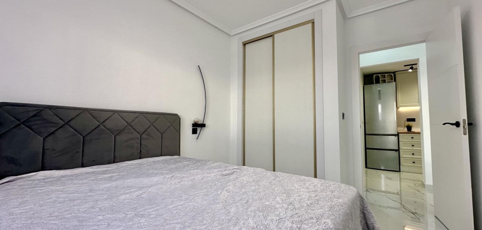 1 slaapkamer Appartement te koop in Orihuela Costa met zwembad - € 162.000 (Ref: 9541673)