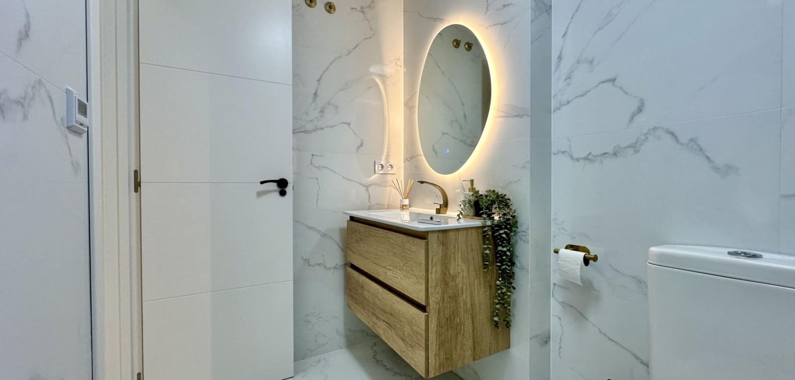 1 slaapkamer Appartement te koop in Orihuela Costa met zwembad - € 162.000 (Ref: 9541673)