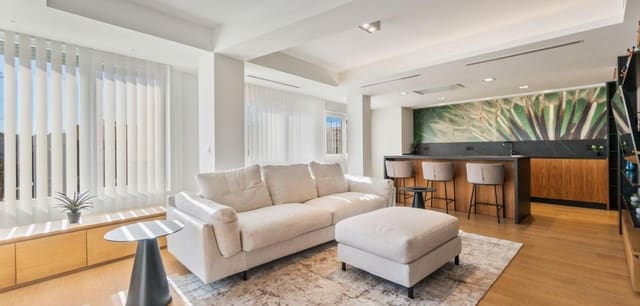 2 bedroom Apartment for sale in Torrevieja - € 349,000 (Ref: 9541677)