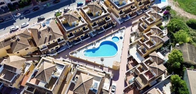 3 soveværelse Rækkehus til salg i Orihuela Costa, Orihuela med swimmingpool - € 295.000 (Ref: 9541686)