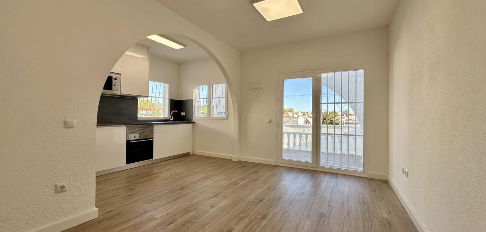 2 quarto Bungalow para venda em Blue Lagoon - 199 000 € (Ref: 9541693)