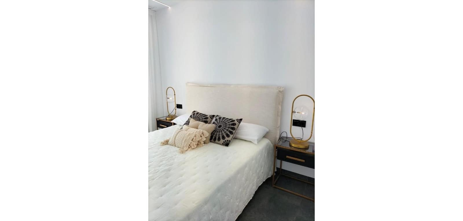 3 bedroom Villa for sale in Torrevieja with pool garage - € 750,000 (Ref: 9541701)