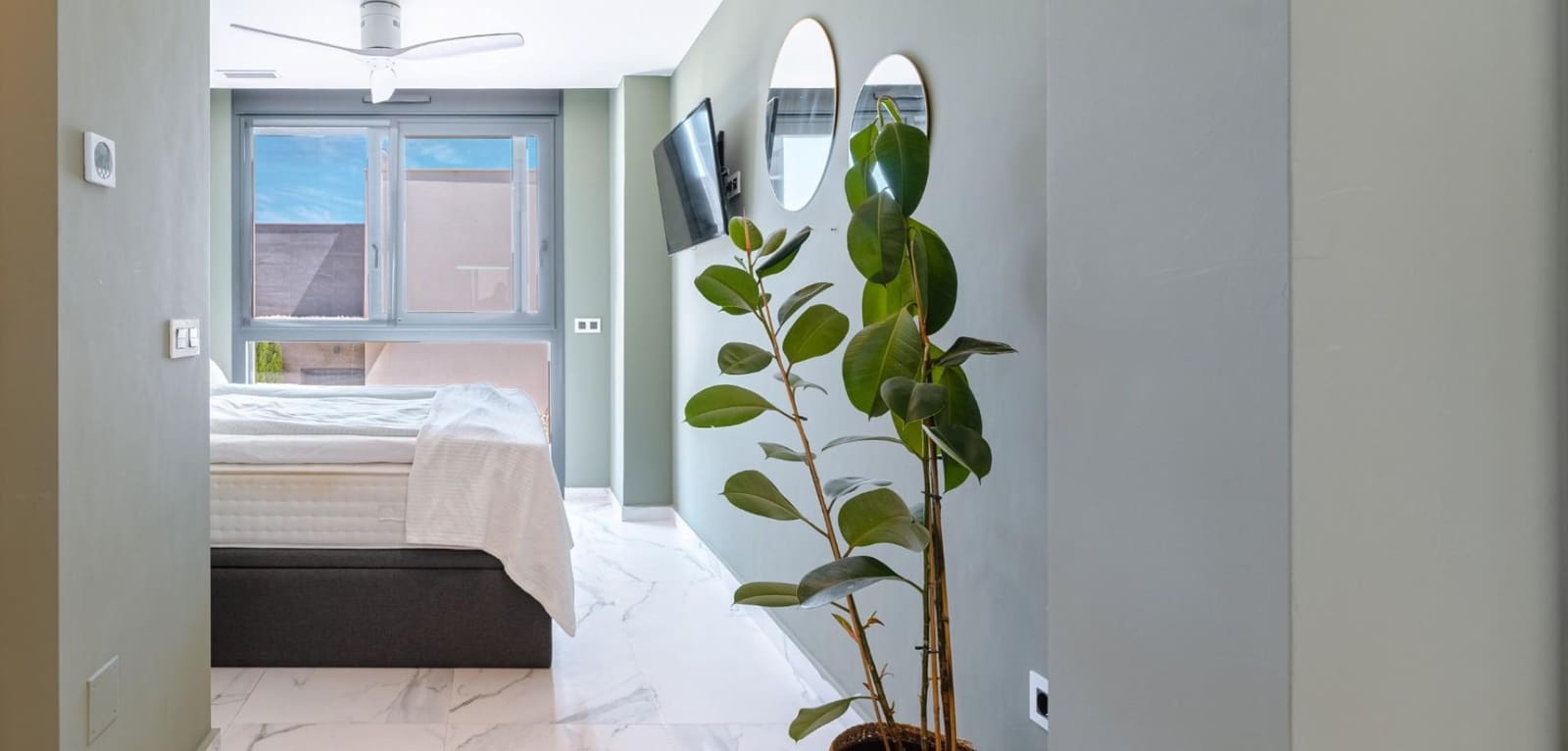 Chalet de 5 habitaciones en San Miguel de Salinas en venta con piscina garaje - 780.000 € (Ref: 9541713)