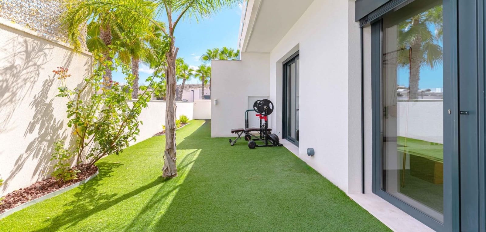 5 bedroom Villa for sale in San Miguel de Salinas with pool garage - € 780,000 (Ref: 9541713)