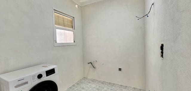 2 Zimmer Apartment zu verkaufen in Playa Flamenca, Orihuela mit Pool - 139.000 € (Ref: 9541715)