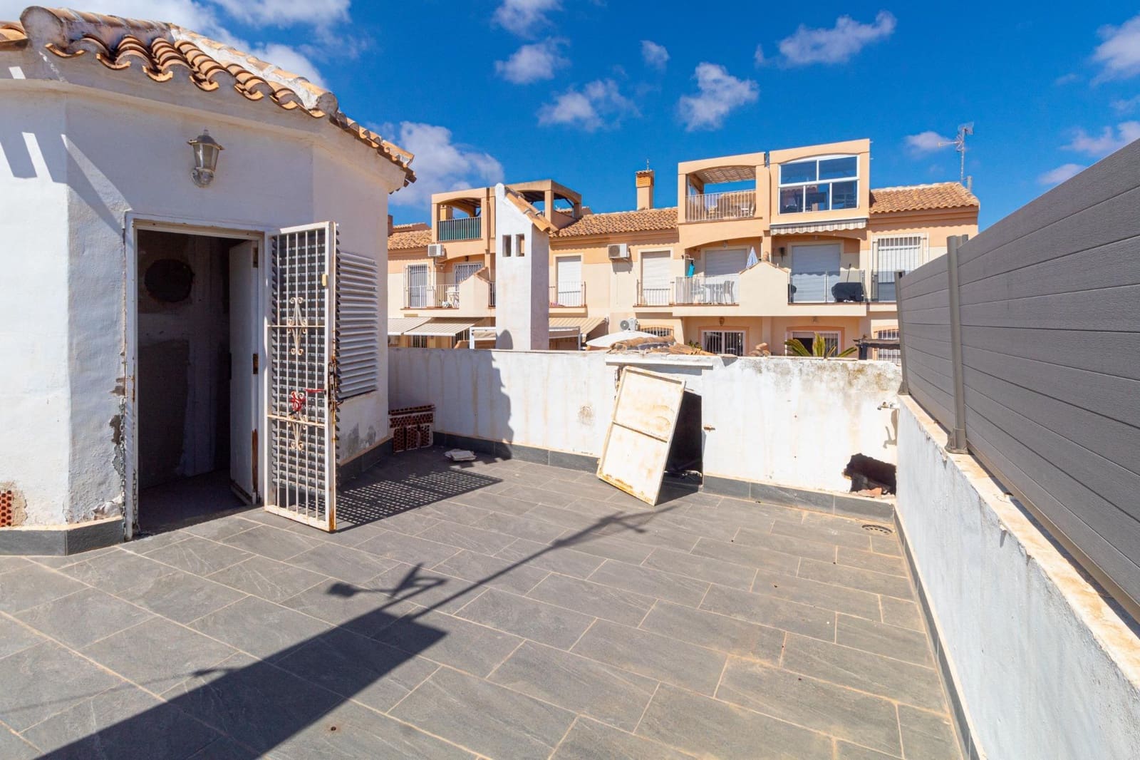 3 Zimmer Villa zu verkaufen in Orihuela Costa mit Pool - 189.000 € (Ref: 9543857)