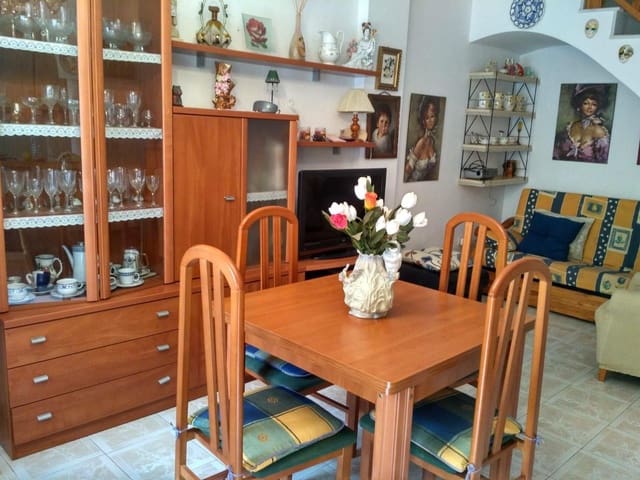 2 bedroom Townhouse for sale in Los Europeos, Torrevieja with pool - € 204,000 (Ref: 9543865)