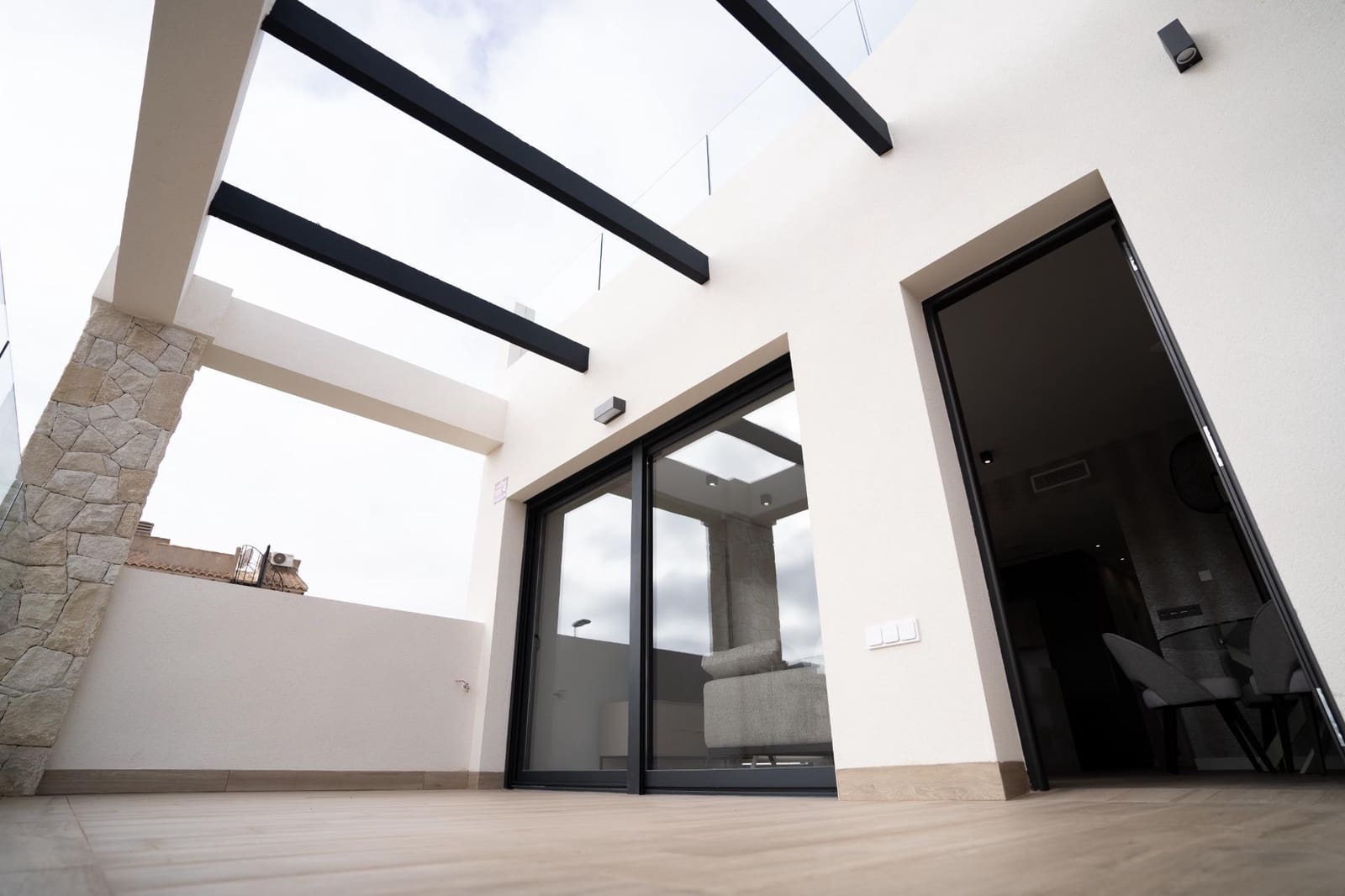 2 bedroom Bungalow for sale in Pilar de la Horadada - € 295,000 (Ref: 9543868)