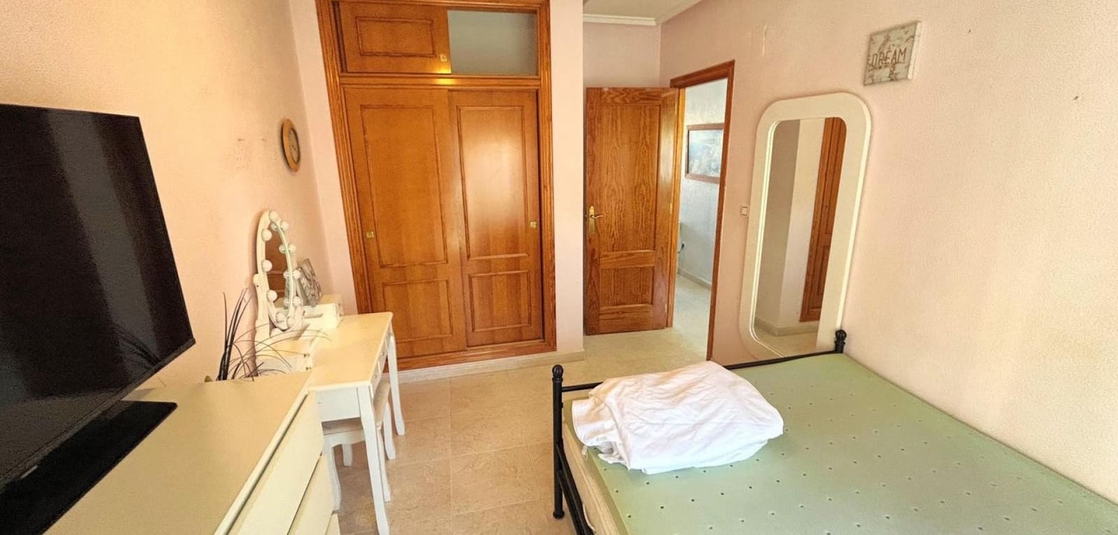 4 slaapkamer Rijtjeshuis te koop in Los Dolses met zwembad - € 249.900 (Ref: 9548461)