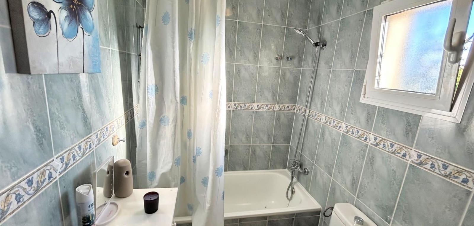 4 slaapkamer Rijtjeshuis te koop in Los Dolses met zwembad - € 249.900 (Ref: 9548461)