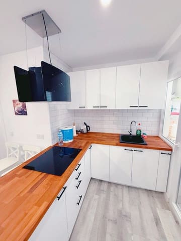 2 makuuhuone Huoneisto myytävänä paikassa Centro, Torrevieja - 297 000 € (Ref: 9551937)